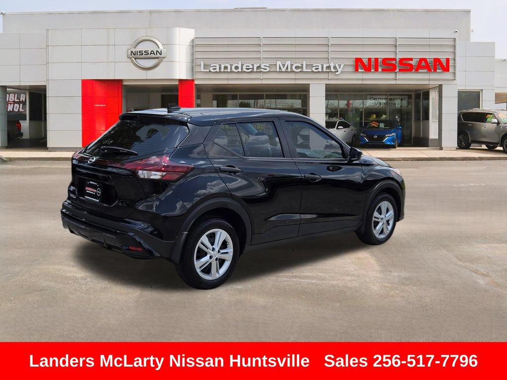 Used 2025 Nissan Kicks Play S FWD video 3