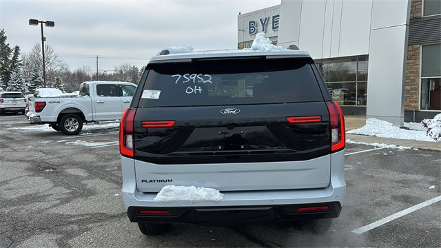New 2025 Ford Expedition Platinum w/ Stealth Performance Package image 31
