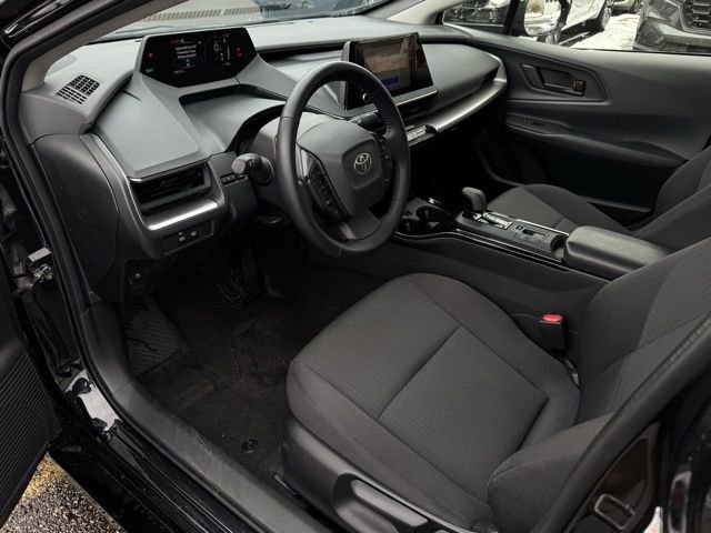 Used 2025 Toyota Prius Limited image 15