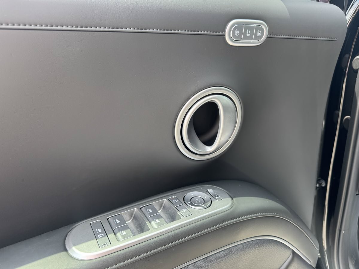 Used 2026 Hyundai Palisade Calligraphy AWD/4WD image 17
