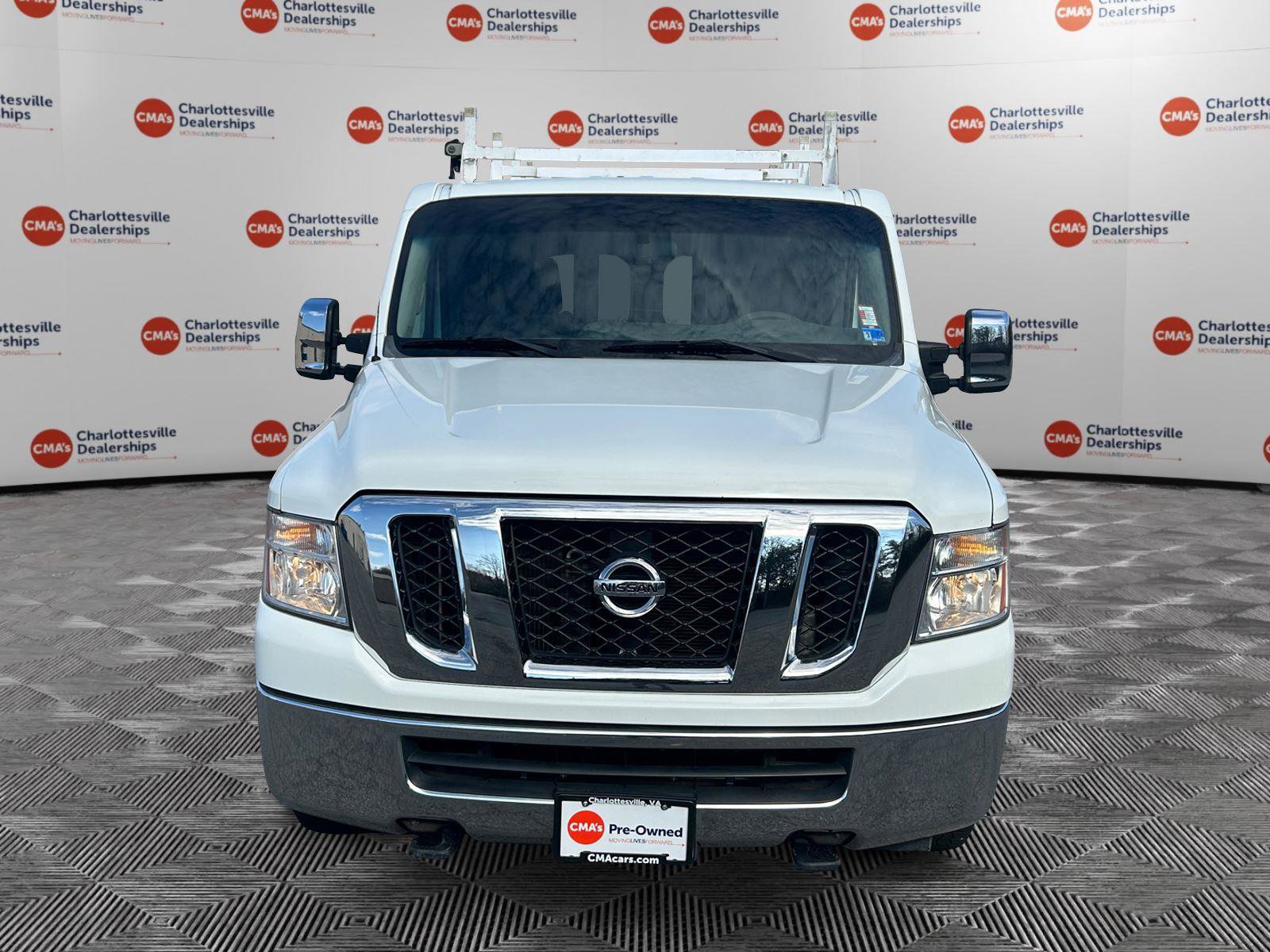Used 2015 Nissan NV 3500 SL w/ Technology Package image 8