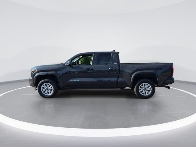 Used 2024 Toyota Tacoma SR5 AWD/4WD image 5