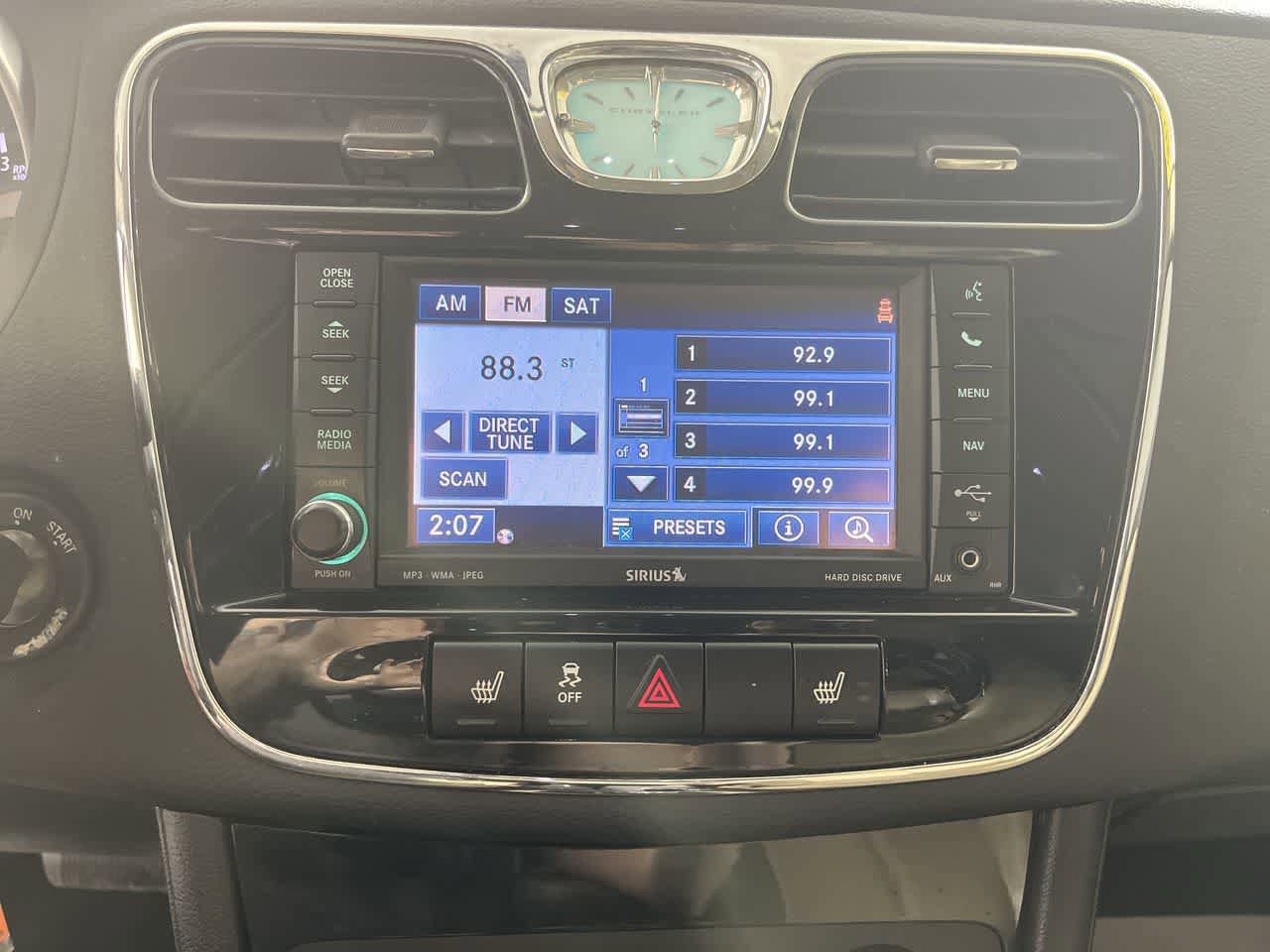 Used 2012 Chrysler 200 Limited FWD image 18