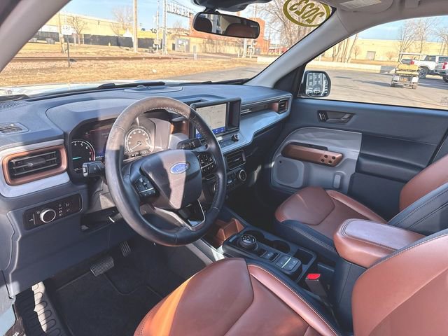 Used 2023 Ford Maverick Lariat w/ Lariat Luxury Package image 10