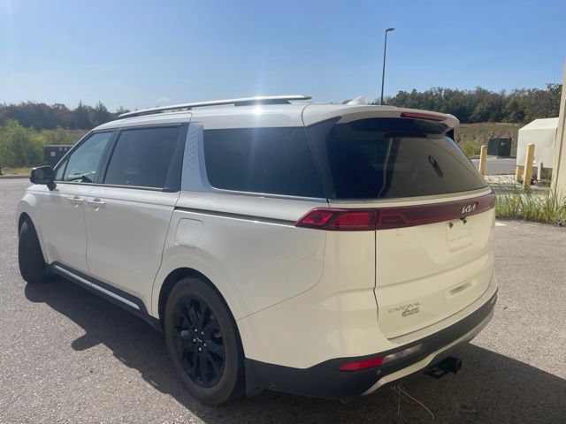 Used 2023 Kia Carnival SX Prestige FWD image 4