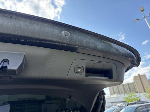 Used 2021 Buick Envision Essence image 15