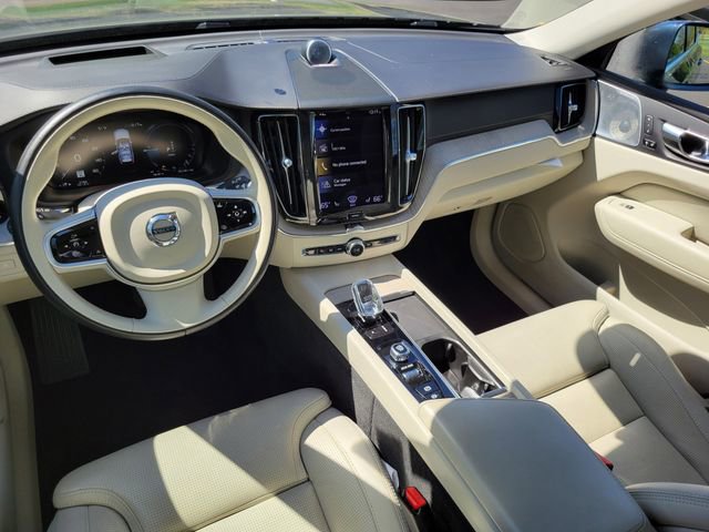 Used 2021 Volvo XC60 T8 Inscription w/ Advanced Package image 24
