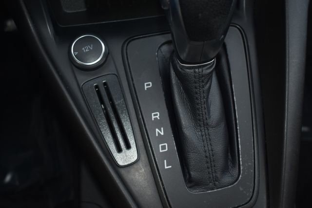 Used 2017 Ford Focus SE FWD image 27