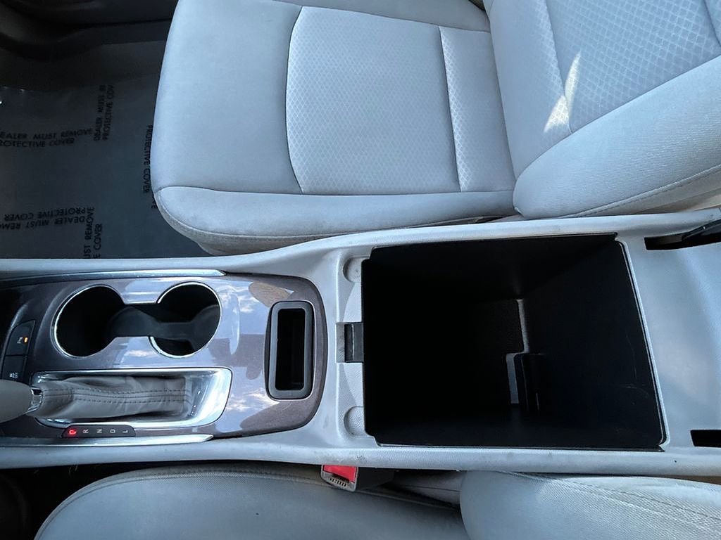 Used 2020 Chevrolet Malibu LS w/ Driver Confidence Package II FWD image 29
