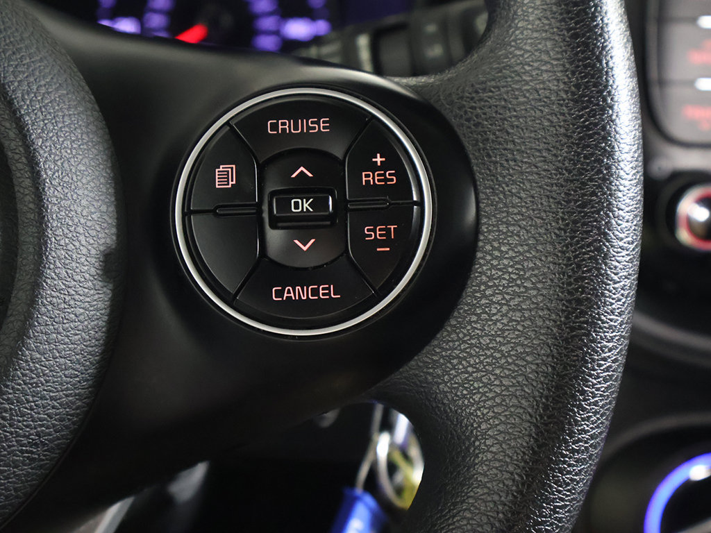 Used 2020 Kia Soul LX FWD image 31