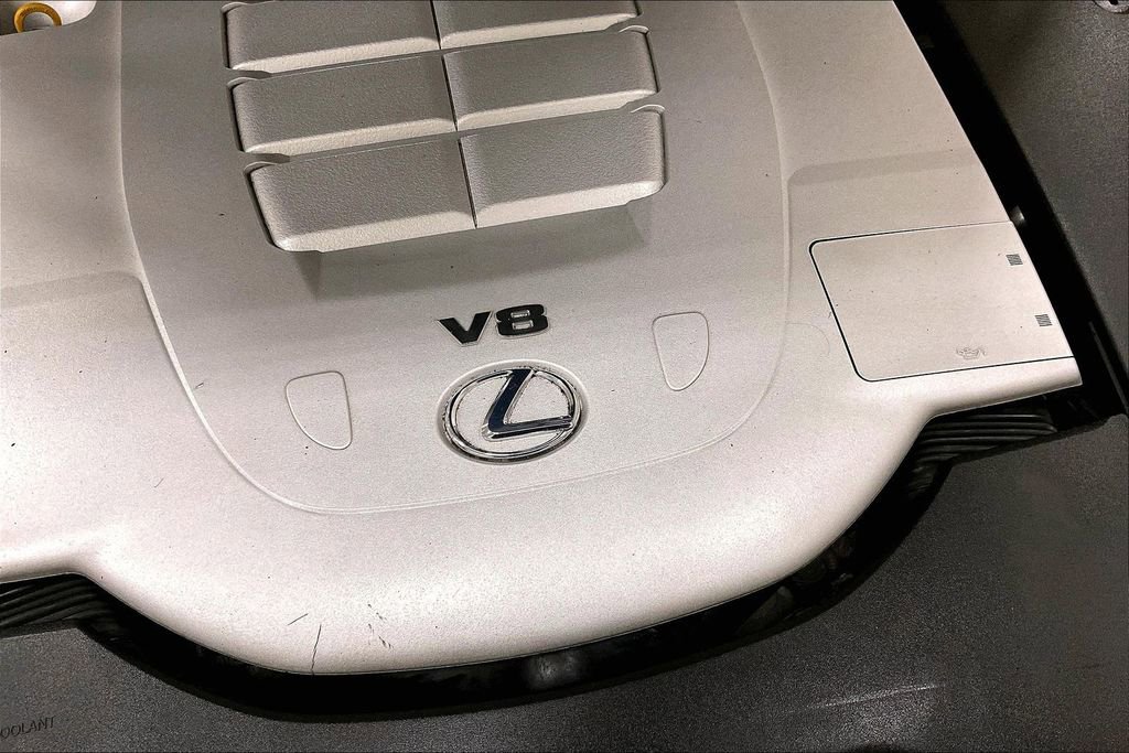 Used 2015 Lexus LS 460 AWD w/ Comfort Package image 34