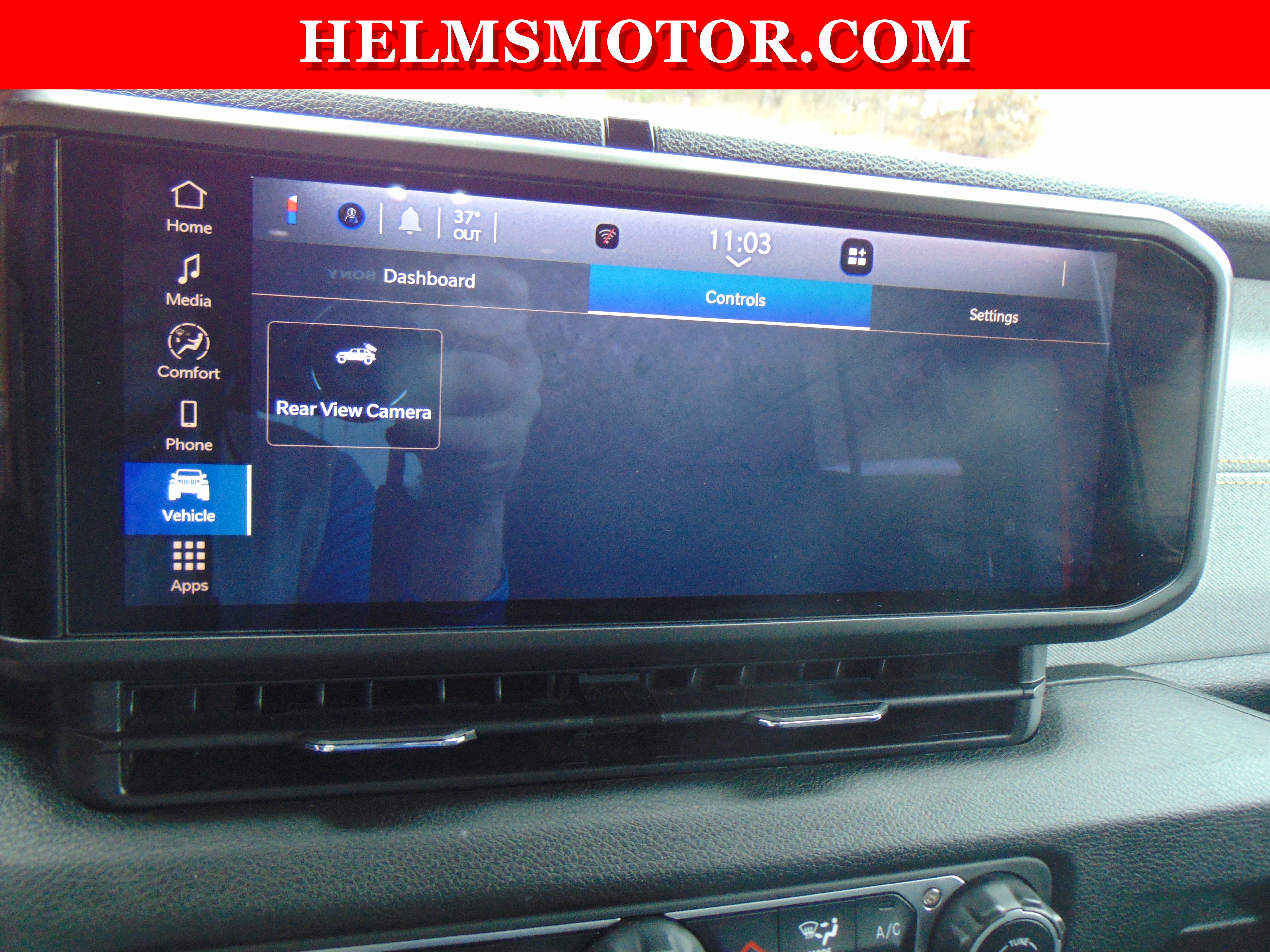 Certified 2024 Jeep Wrangler Sport S image 31