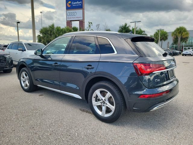 Used 2021 Audi Q5 Premium AWD/4WD image 5