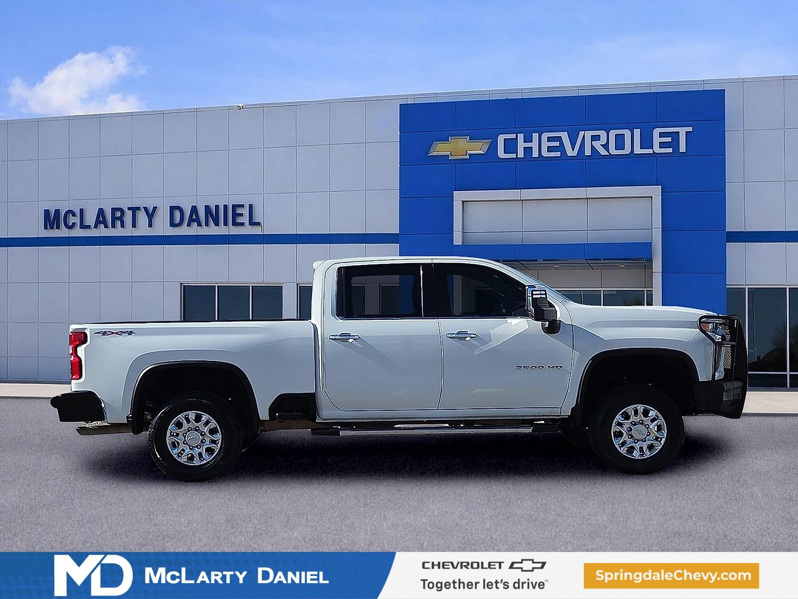 Used 2020 Chevrolet Silverado 3500 LTZ AWD/4WD image 6