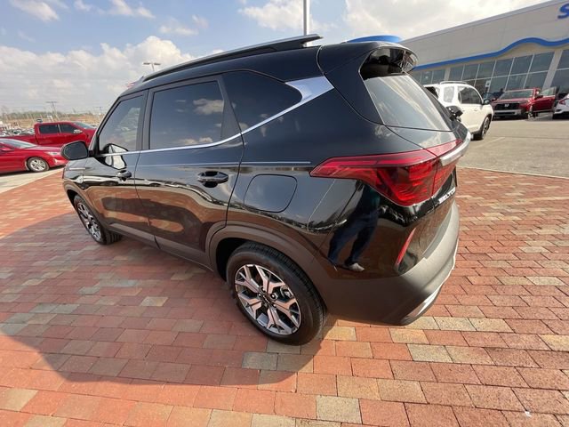 Used 2023 Kia Seltos EX image 31