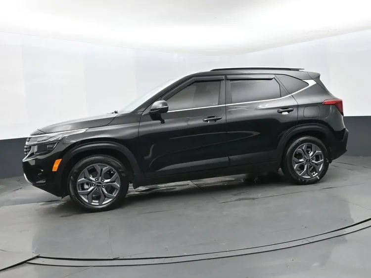 Used 2024 Kia Seltos S FWD image 5