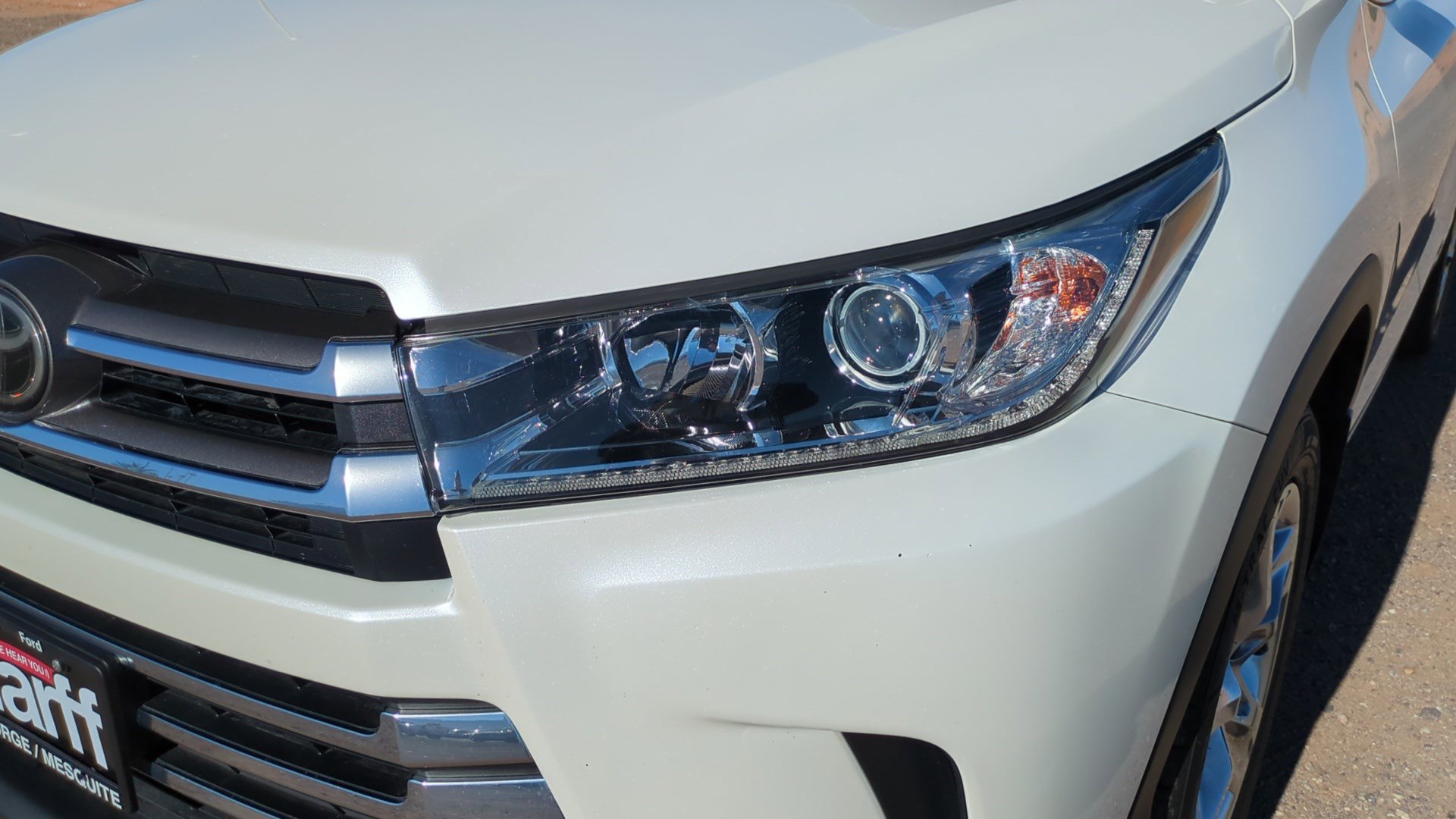 Used 2019 Toyota Highlander Limited image 9