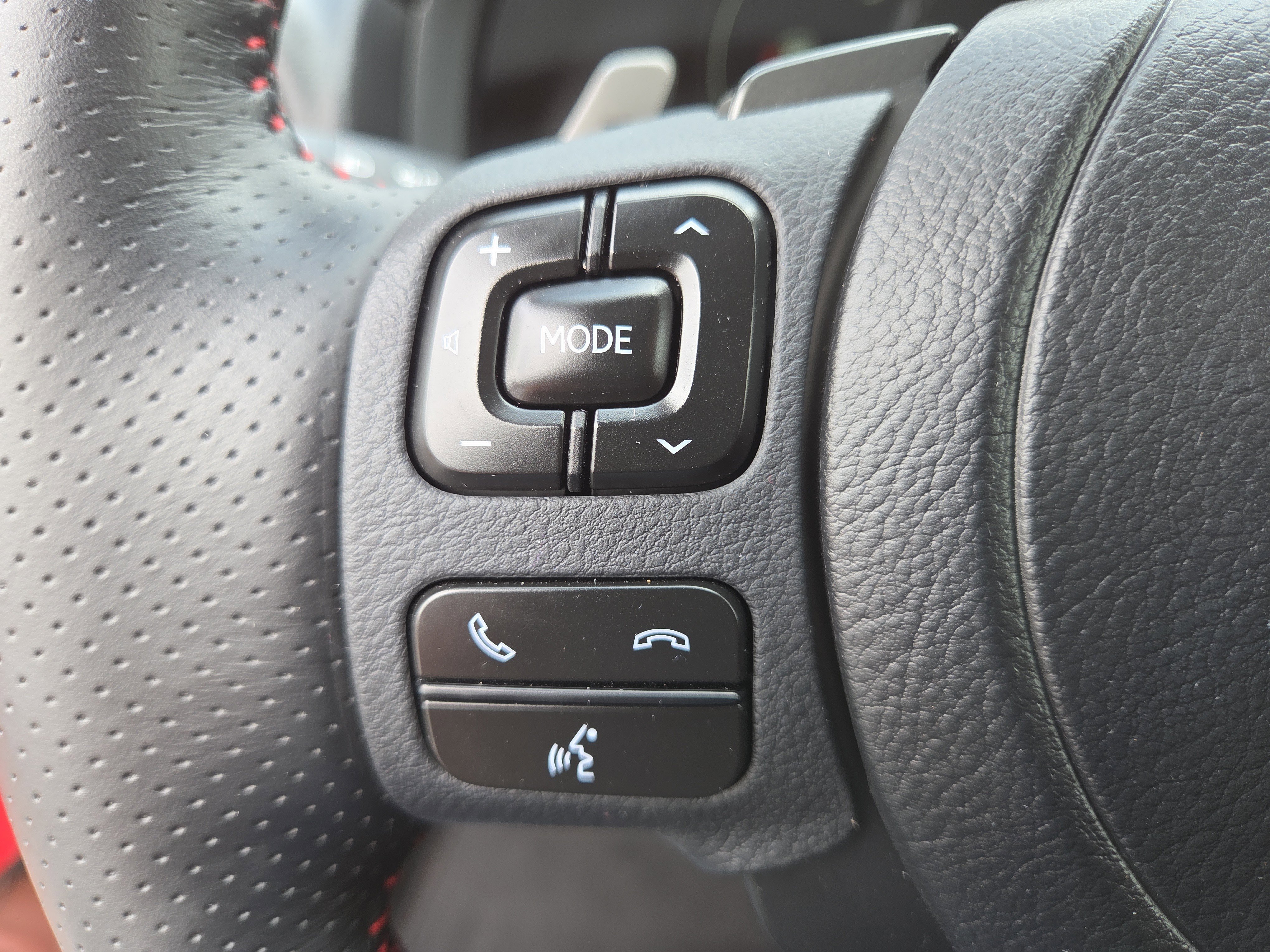 Certified 2025 Lexus IS 350 F Sport w/ Navigation Package image 33