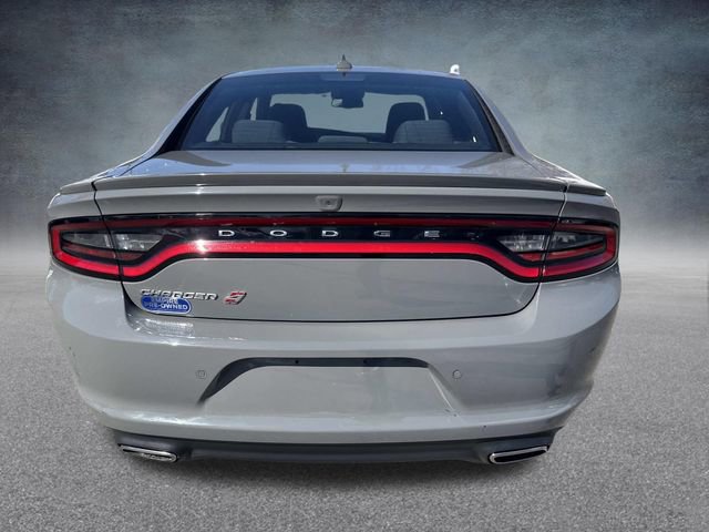 Used 2019 Dodge Charger SXT image 5