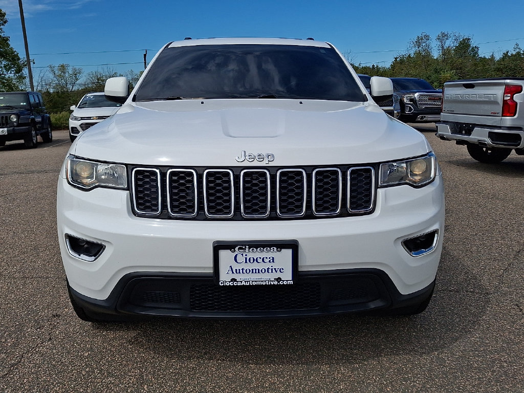 Used 2021 Jeep Grand Cherokee Laredo AWD/4WD image 5