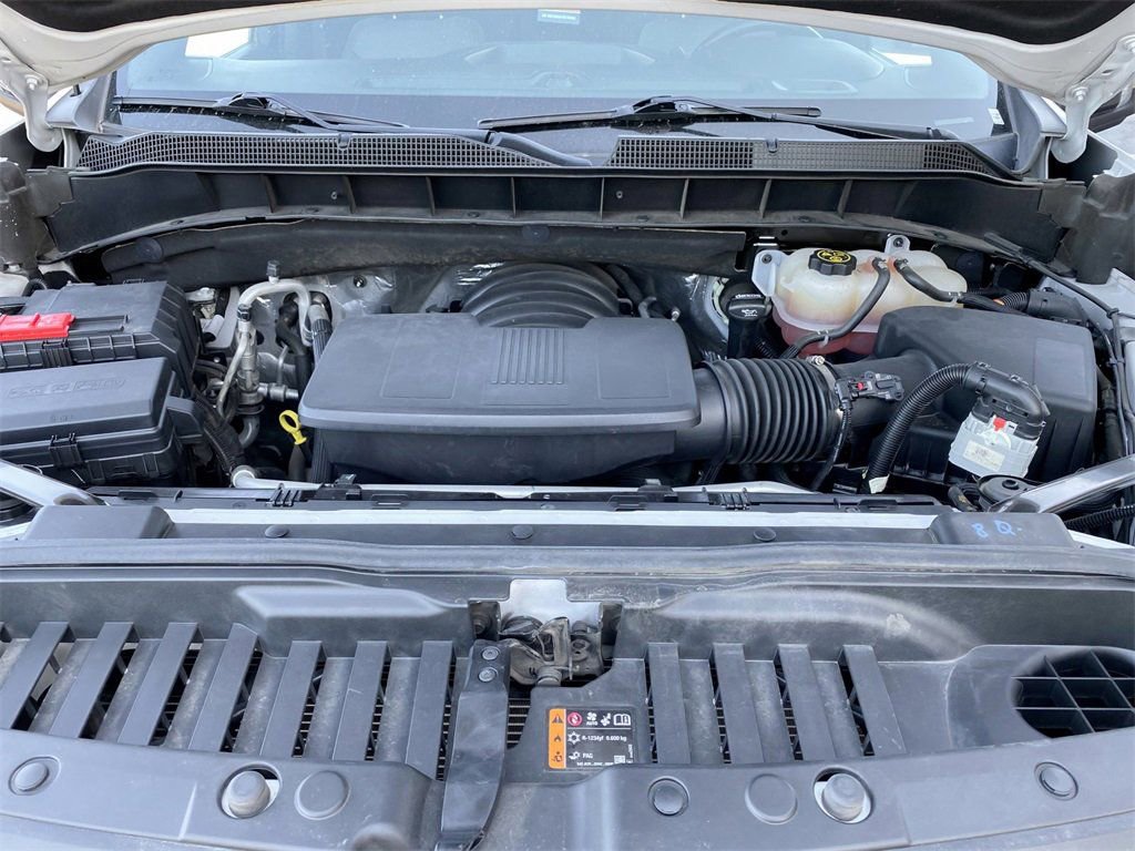Used 2022 Chevrolet Silverado 1500 LTZ AWD/4WD image 15