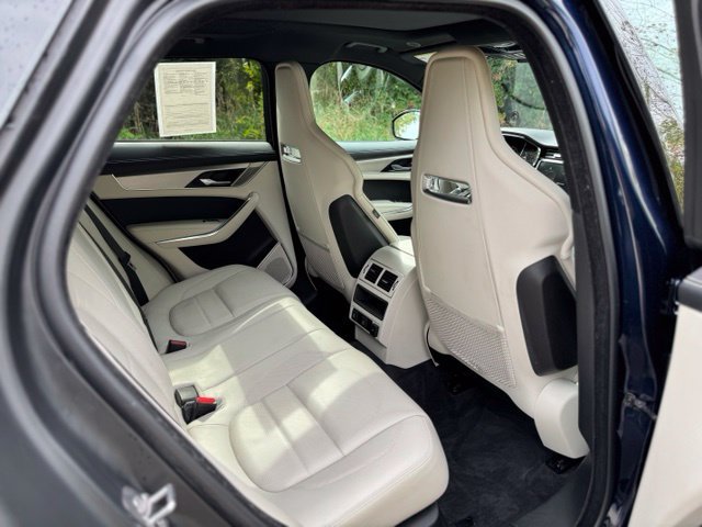 Used 2024 Jaguar F-PACE R-Dynamic S AWD/4WD image 16