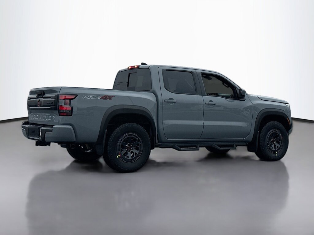 New 2026 Nissan Frontier PRO-4X w/ Pro-4x Convenience Package image 2