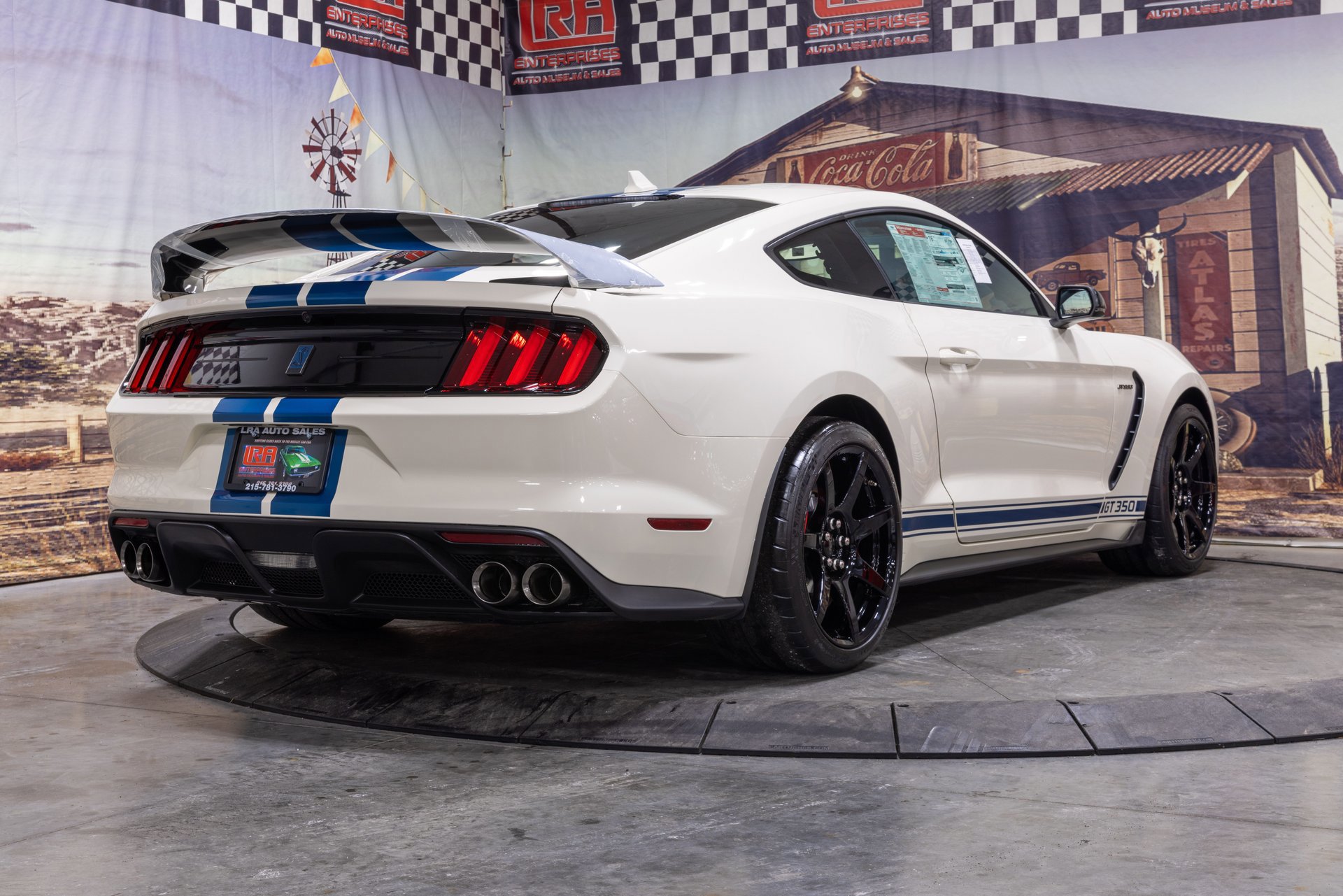 Used 2020 Ford Mustang Shelby GT350R w/ GT350R Equipment Group 920A image 5