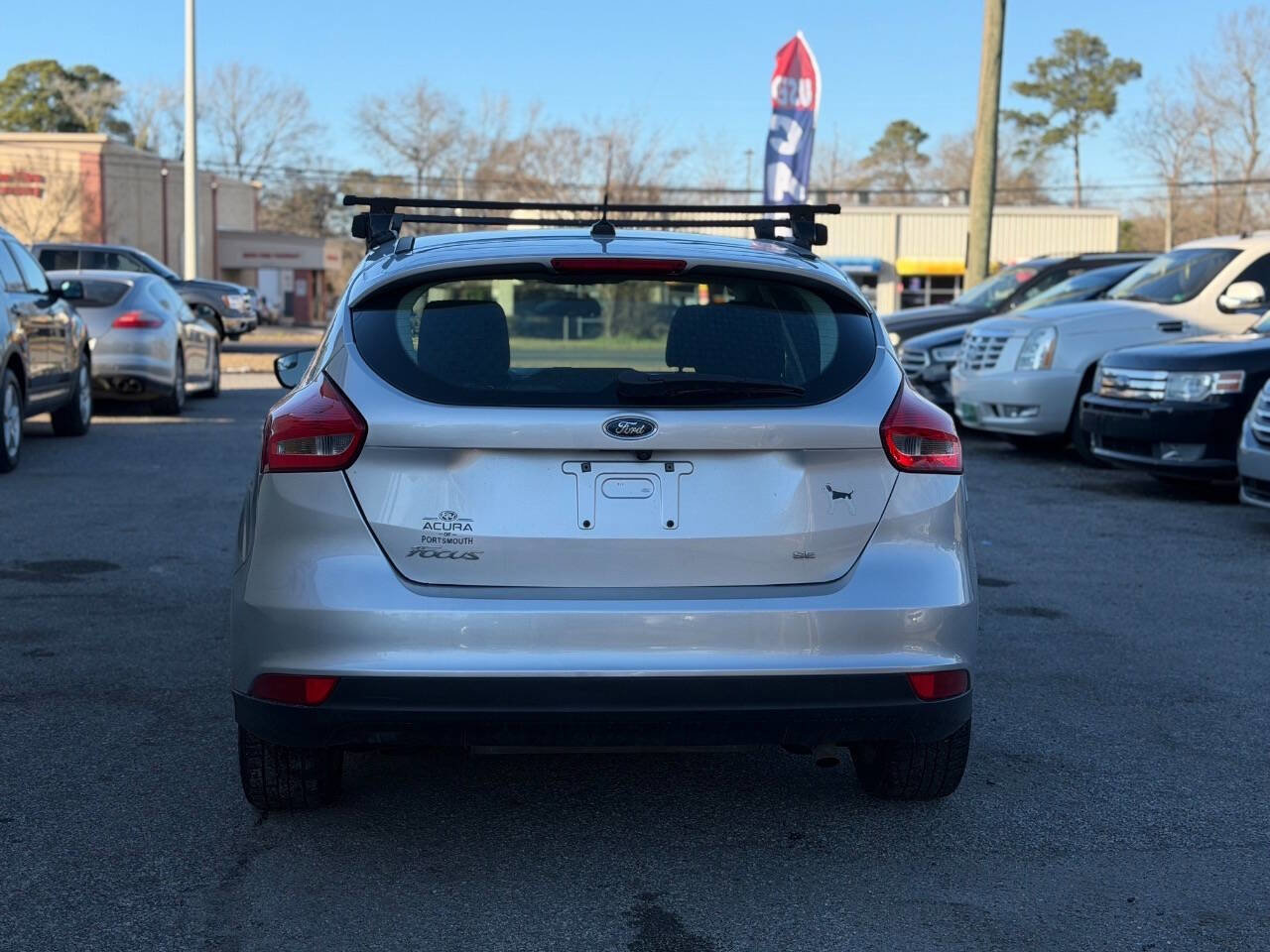 Used 2018 Ford Focus SE image 6