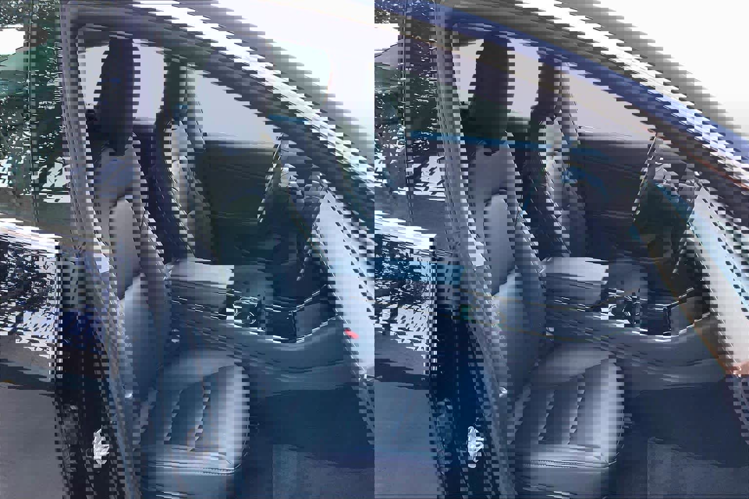 Used 2018 Tesla Model 3 Mid Range image 8