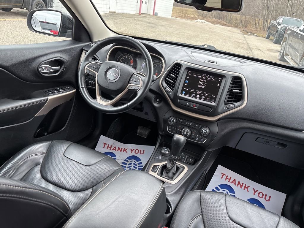 Used 2018 Jeep Cherokee Limited w/ Luxury Group image 14