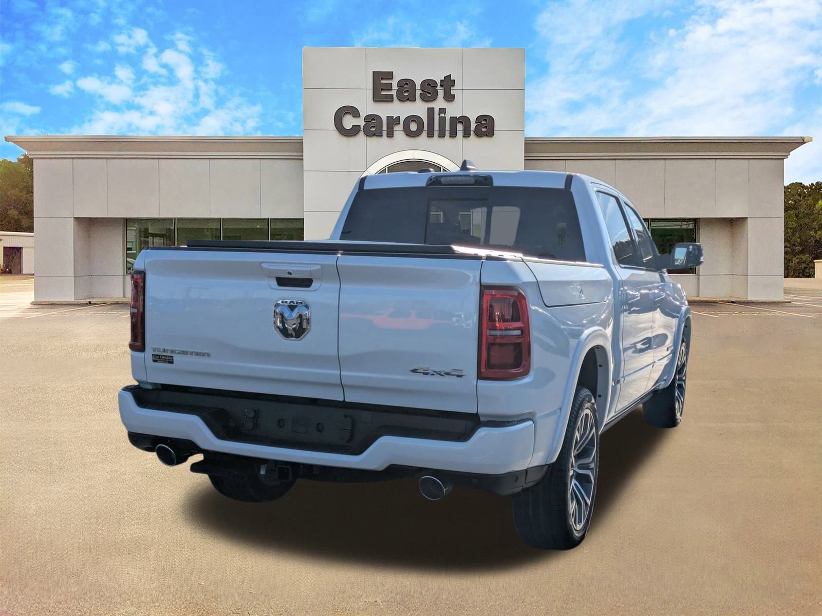 New 2026 RAM 1500 Tungsten w/ Trailer Tow Group AWD/4WD image 3