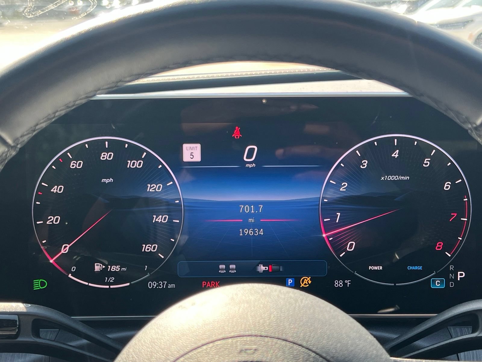 Used 2025 Mercedes-Benz CLE 300 4MATIC Coupe w/ AMG Line image 29