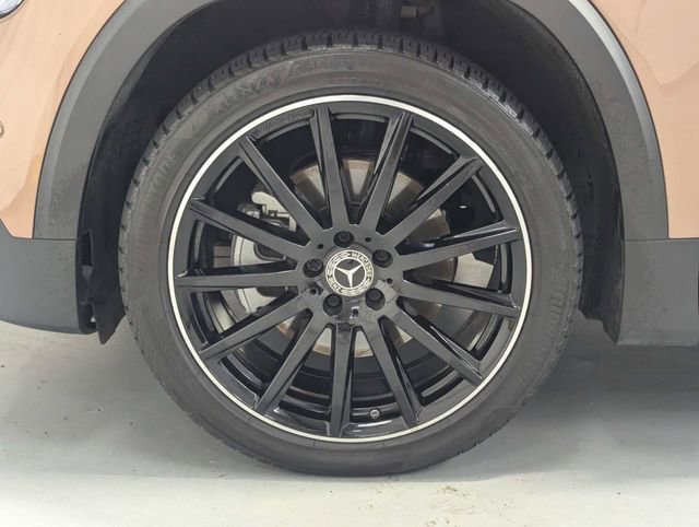Used 2022 Mercedes-Benz GLB 250 image 29
