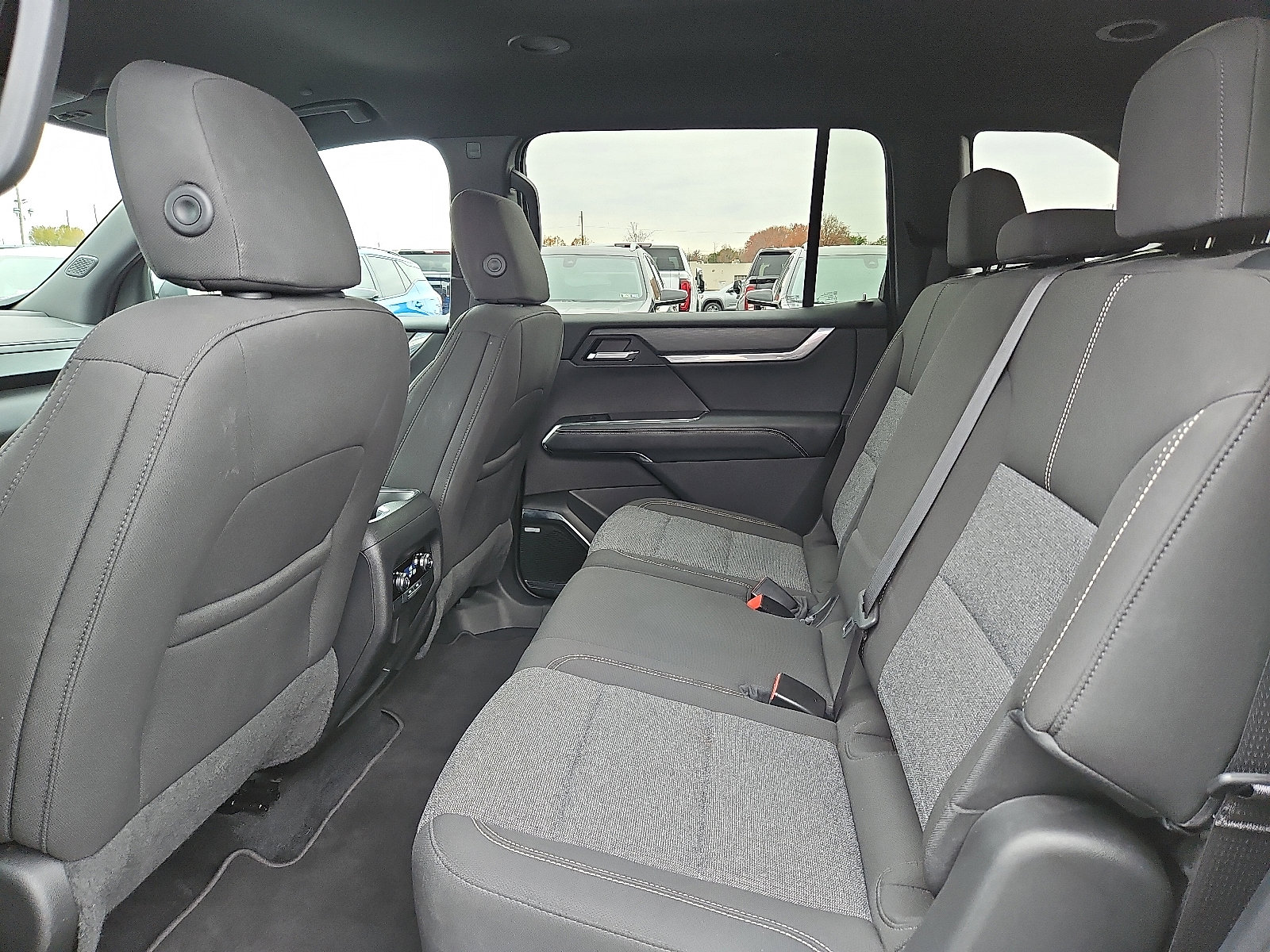 Certified 2025 GMC Acadia Elevation image 10