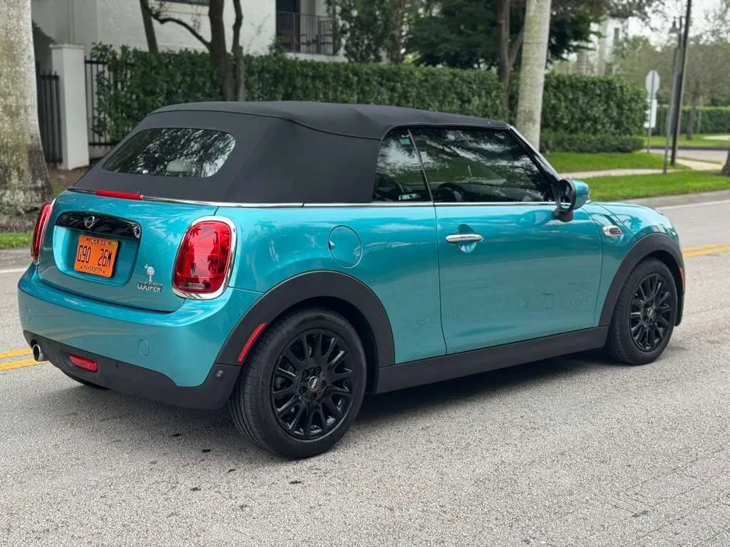 Used 2021 MINI Cooper Convertible w/ Signature Upholstery Package image 7