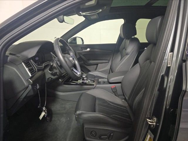 Used 2023 Audi Q5 2.0T Premium Plus w/ Premium Plus Package image 6