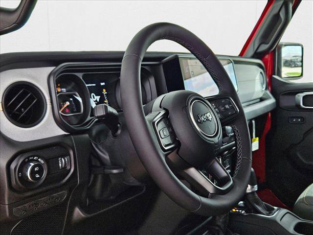 New 2025 Jeep Gladiator Sport image 3