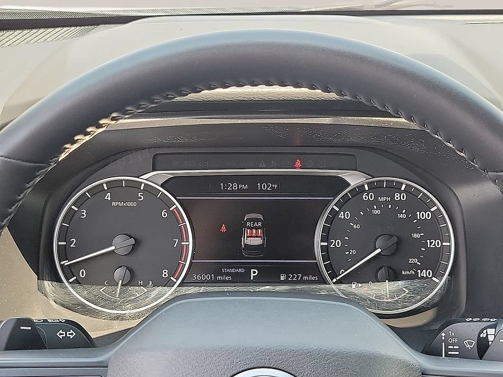 Used 2025 Nissan Rogue SV FWD image 18