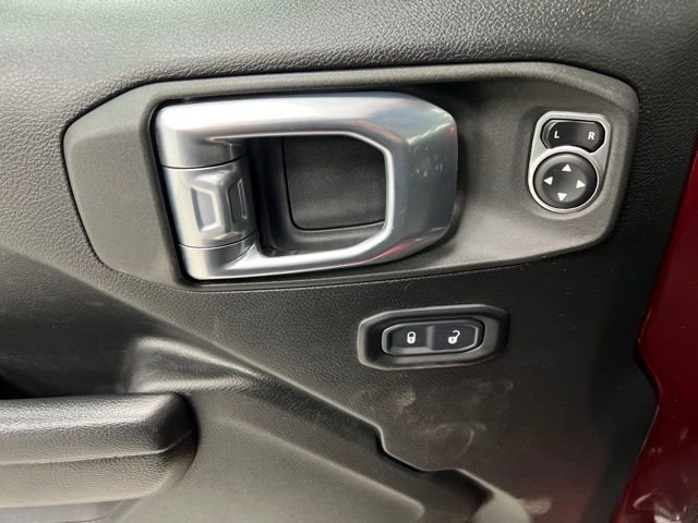 Used 2021 Jeep Wrangler Unlimited Rubicon w/ Cold Weather Group image 23