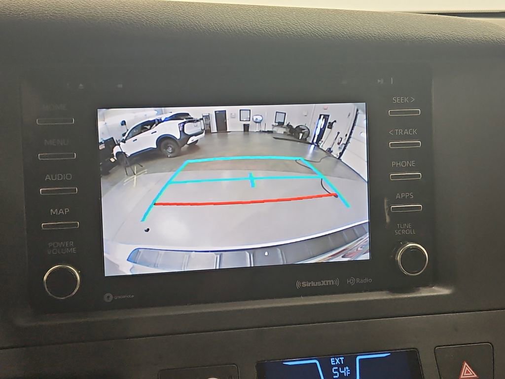 Used 2019 Toyota Sienna LE w/ LE Preferred Package FWD image 20