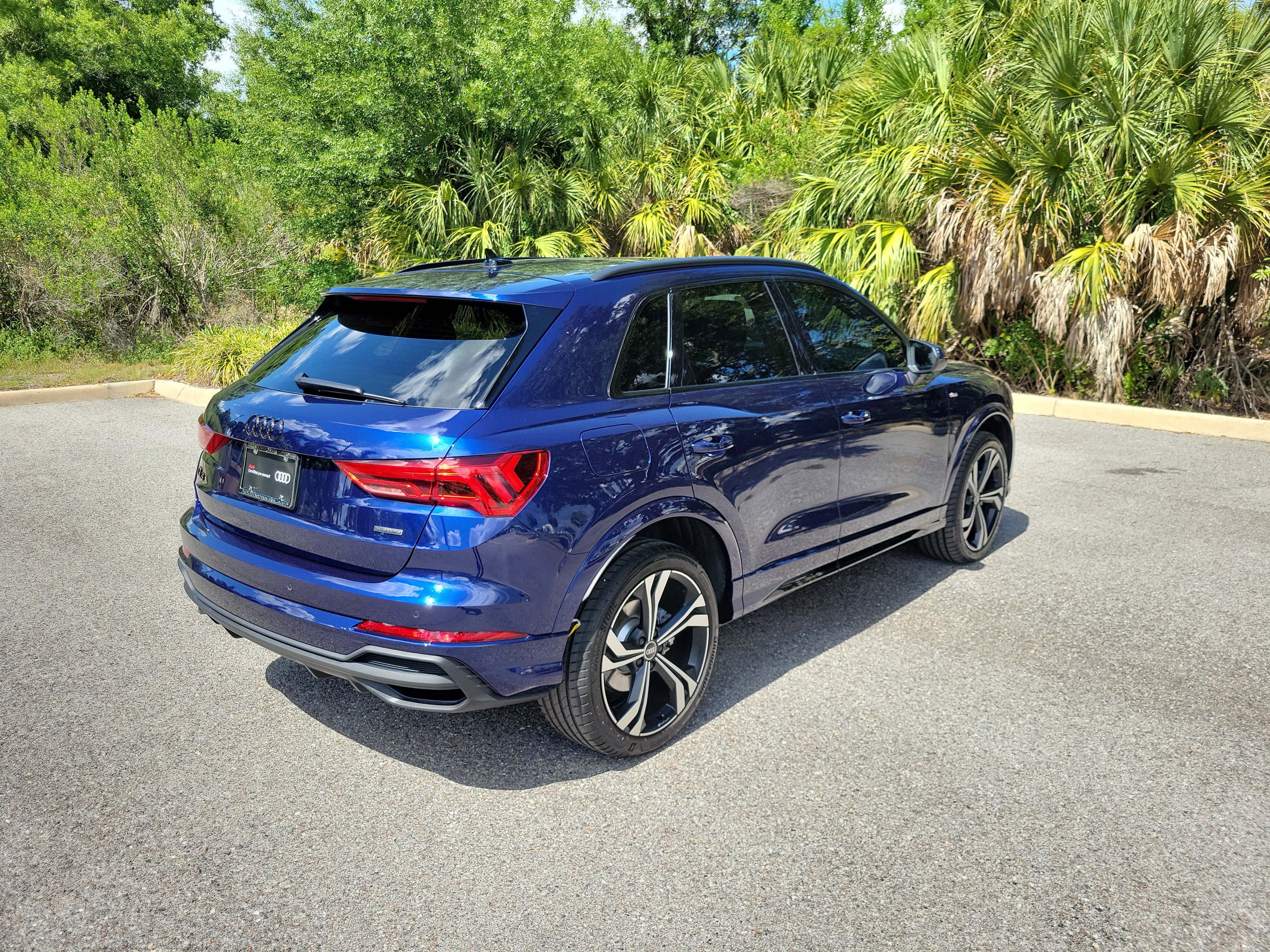 Used 2023 Audi Q3 2.0T Premium Plus AWD/4WD image 4