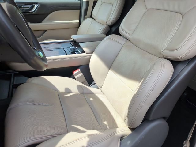 Used 2023 Lincoln Navigator L Reserve image 14