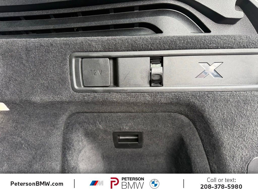 Used 2025 BMW X5 xDrive50e image 21