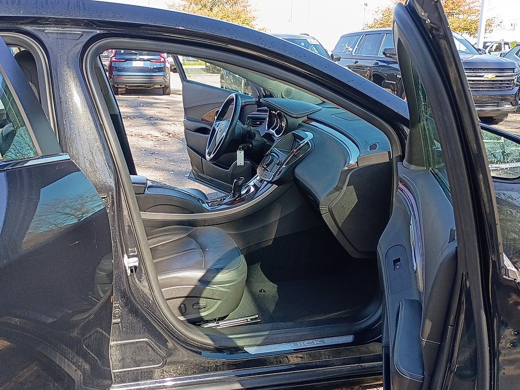 Used 2012 Buick LaCrosse Premium w/ Driver Confidence Package FWD image 16
