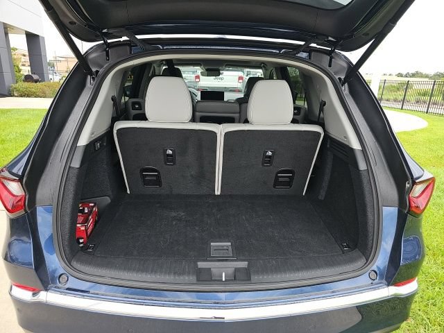 Used 2025 Acura MDX w/ Technology Package FWD image 21