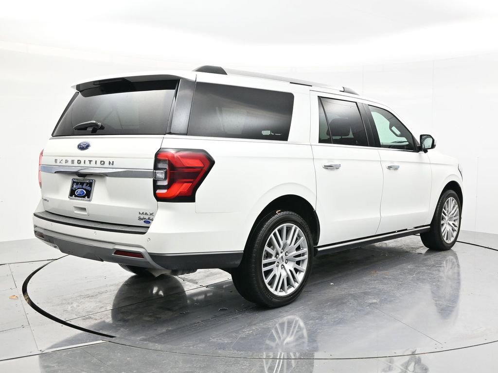 Used 2023 Ford Expedition Max Limited AWD/4WD image 5