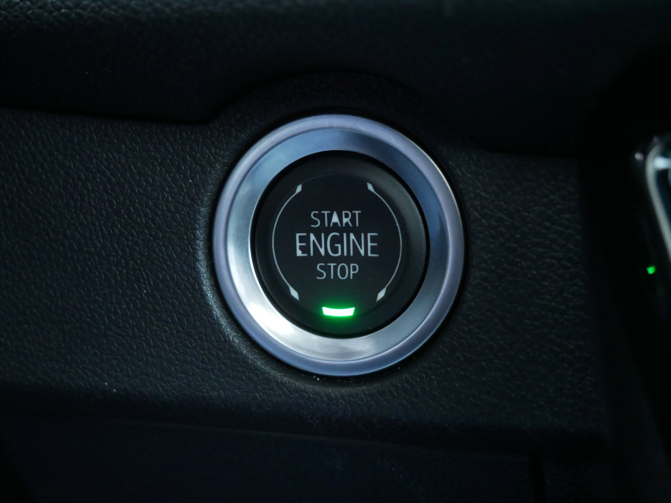 Used 2025 Chevrolet Traverse High Country image 28