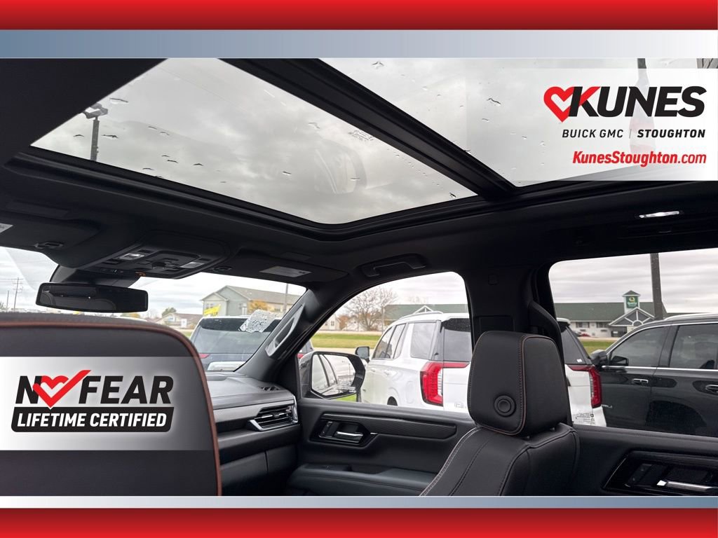 Used 2025 GMC Yukon XL AT4 image 41