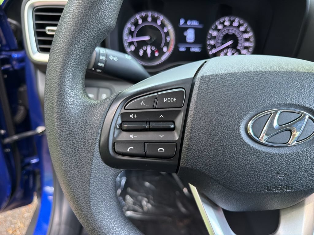 Used 2021 Hyundai Venue SE FWD image 19